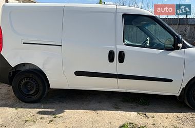 Грузовой фургон Opel Combo 2015 в Умани