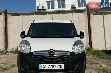 Грузовой фургон Opel Combo 2015 в Умани