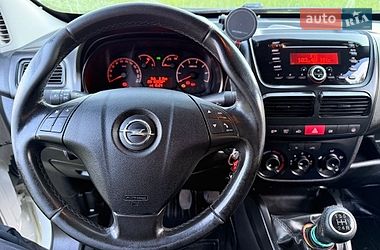 Вантажний фургон Opel Combo 2013 в Нетішині