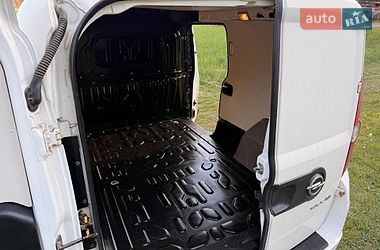 Вантажний фургон Opel Combo 2013 в Нетішині
