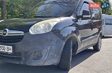 Вантажний фургон Opel Combo 2012 в Львові