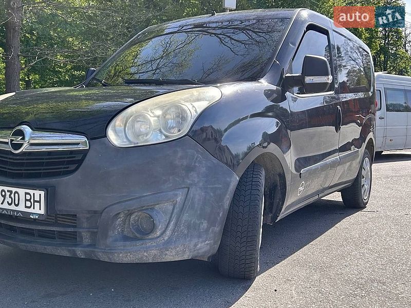 Opel Combo 2012