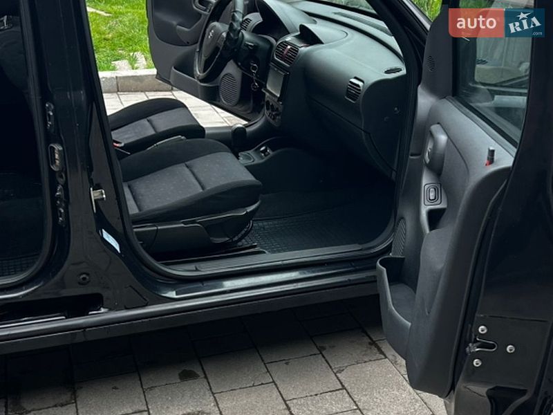 Мінівен Opel Combo 2008 в Рівному
