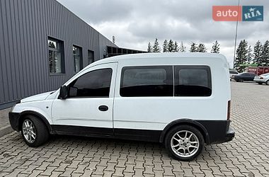 Мінівен Opel Combo 2002 в Коломиї