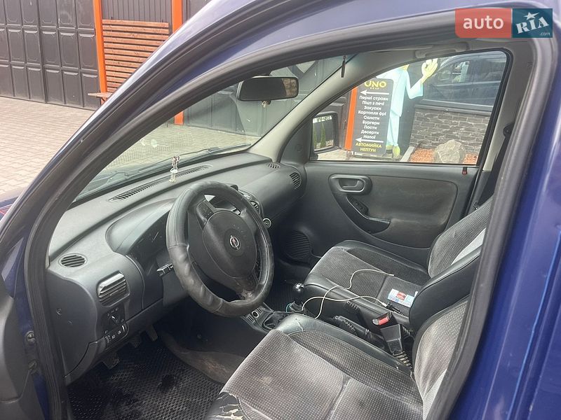 Мінівен Opel Combo 2009 в Волочиську