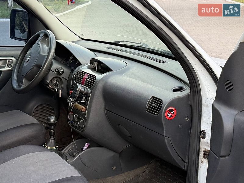 Минивэн Opel Combo 2005 в Павлограде фото 6 Минивэн Opel Combo 2005 в Павлограде