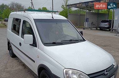 Минивэн Opel Combo 2006 в Рудки