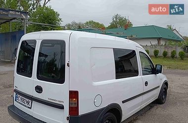 Минивэн Opel Combo 2006 в Рудки