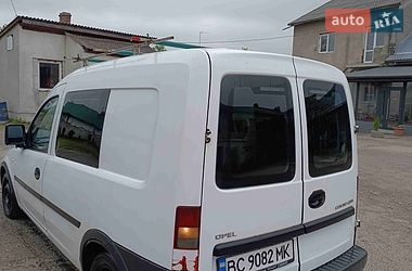 Минивэн Opel Combo 2006 в Рудки