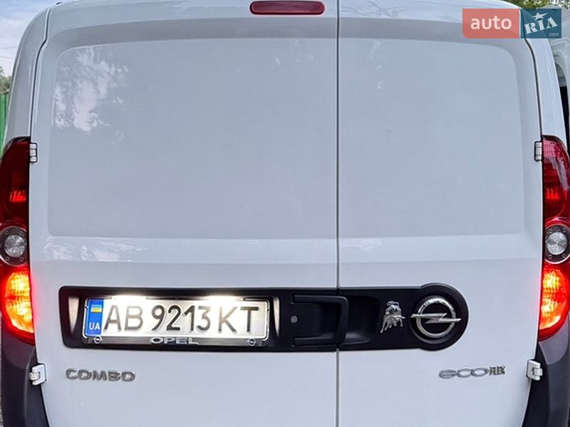 Грузовой фургон Opel Combo 2012 в Браиловом