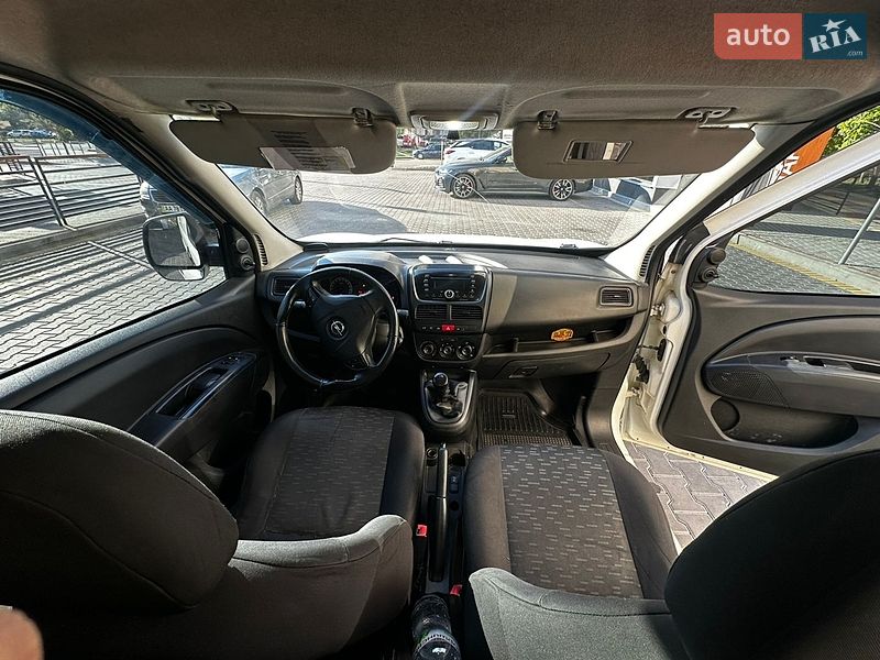 Грузовой фургон Opel Combo 2013 в Киеве