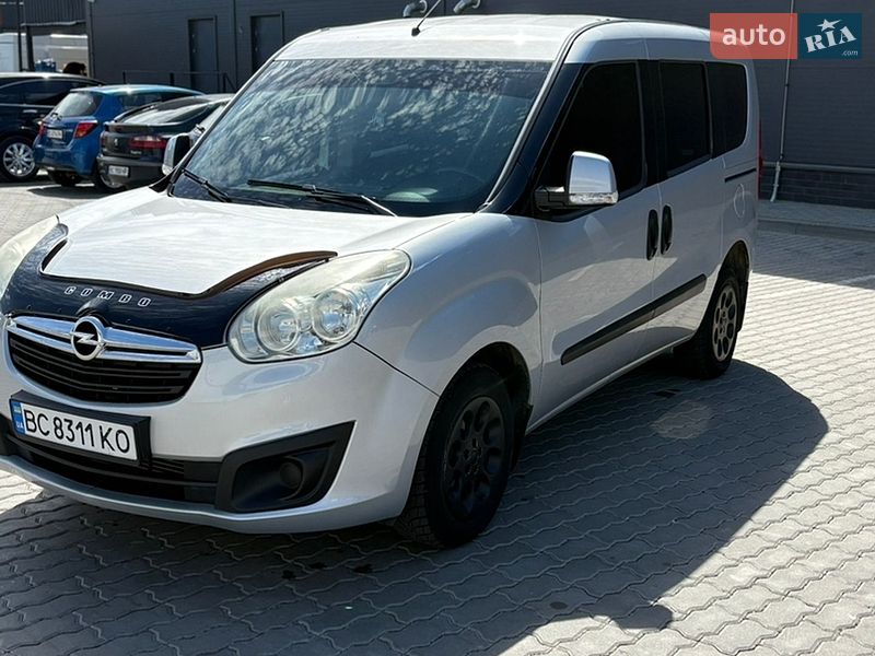 Мінівен Opel Combo 2016 в Бориславі