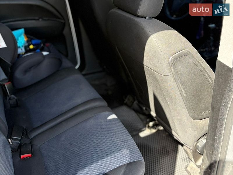 Мінівен Opel Combo 2016 в Бориславі