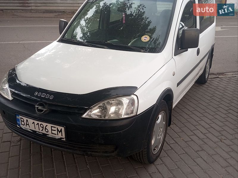 Минивэн Opel Combo 2005 в Кропивницком