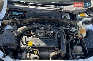Вантажний фургон Opel Combo 2004 в Харкові