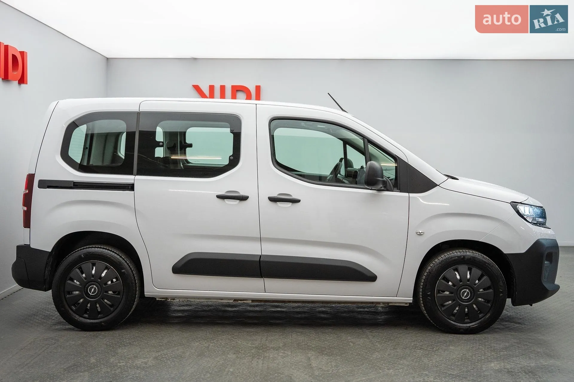 2024 Opel Combo - мініатюра 5
