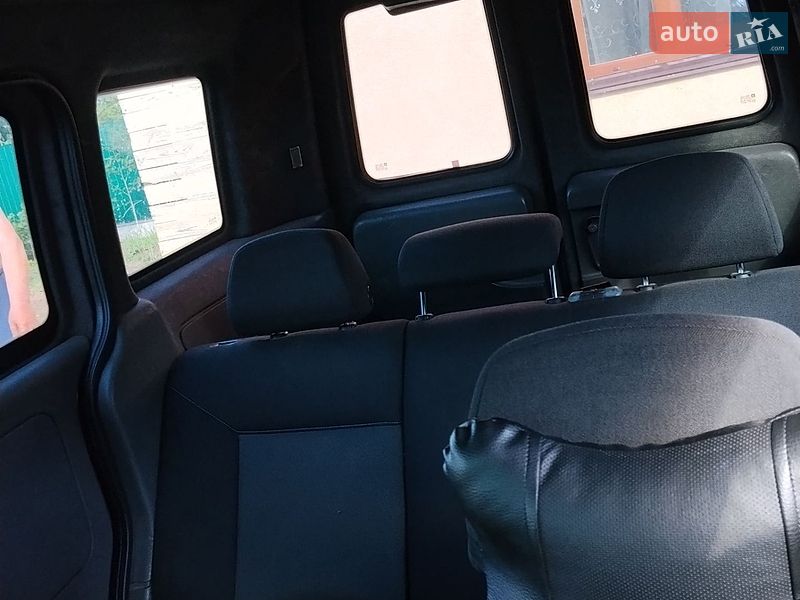 Минивэн Opel Combo 2003 в Коростене
