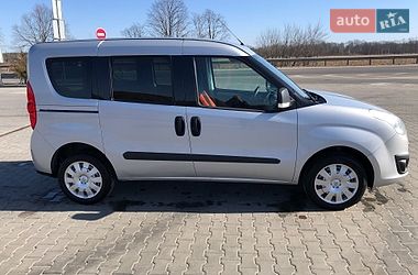 Мінівен Opel Combo 2016 в Києві