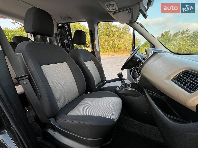 Мінівен Opel Combo 2012 в Дрогобичі