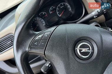 Мінівен Opel Combo 2012 в Дрогобичі