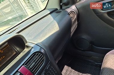 Мінівен Opel Combo 2006 в Чернівцях