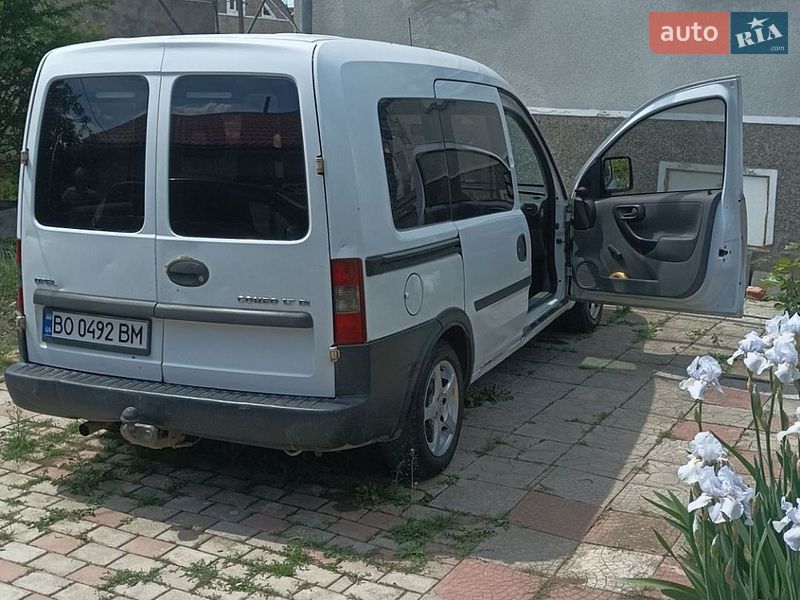 Мінівен Opel Combo 2002 в Івано-Франківську