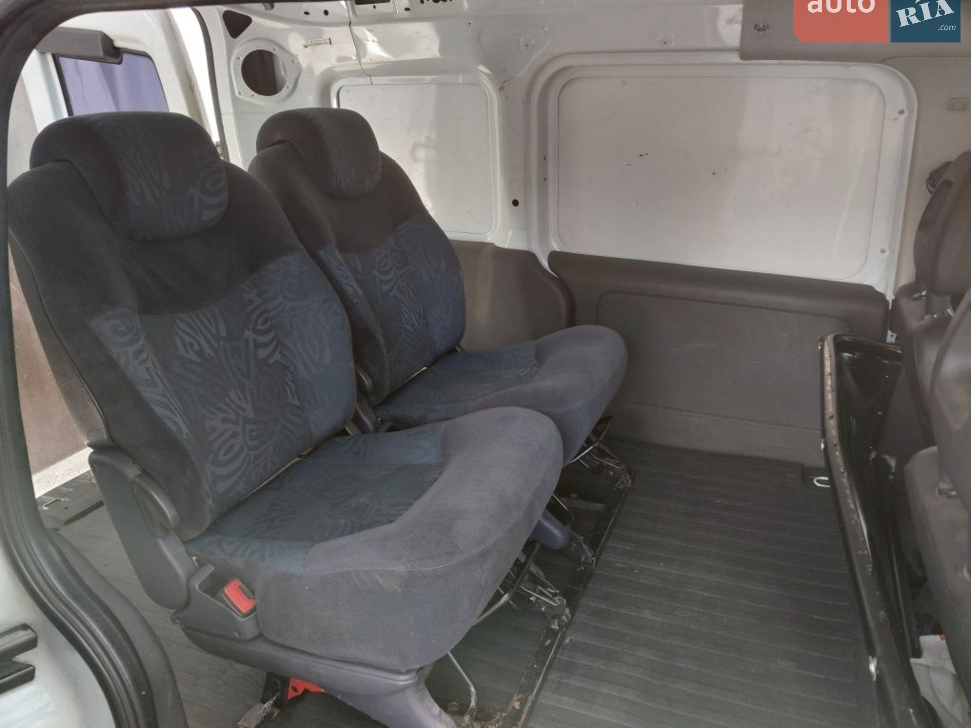 2011 Opel Combo - мініатюра 11