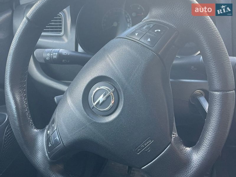 Грузовой фургон Opel Combo 2017 в Обухове