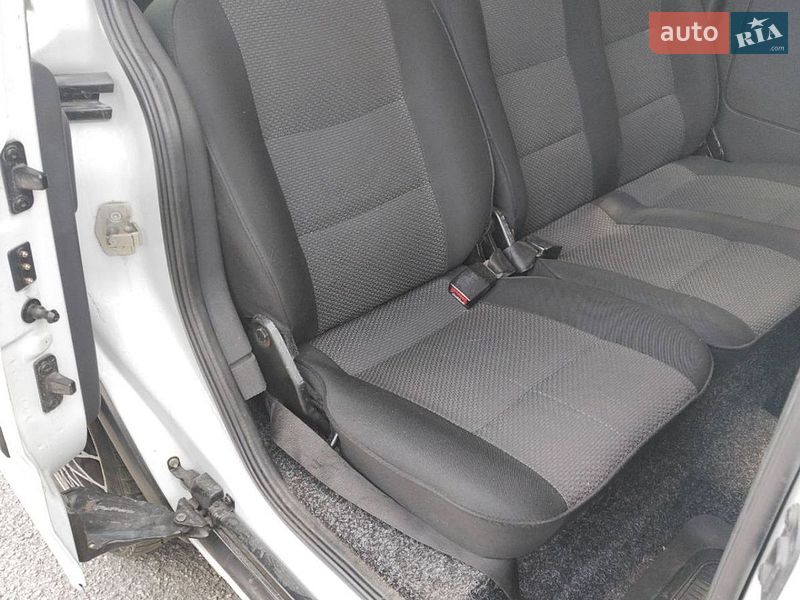 Минивэн Opel Combo 2009 в Киеве
