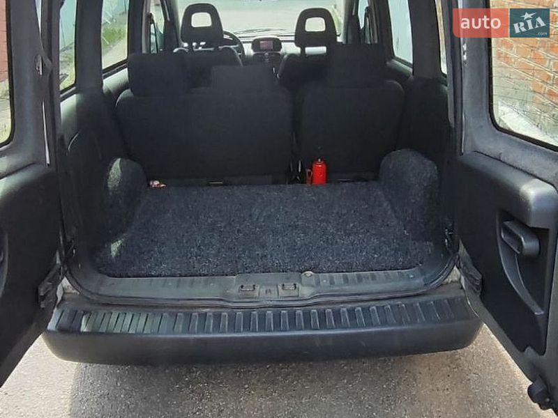 Минивэн Opel Combo 2009 в Киеве