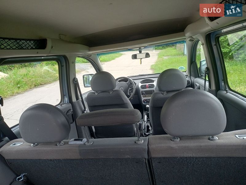 Минивэн Opel Combo 2004 в Звенигородке