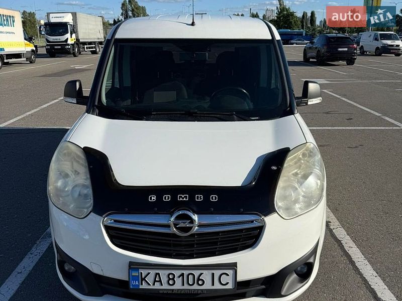 Мінівен Opel Combo 2017 в Києві фото 10 Мінівен Opel Combo 2017 в Києві