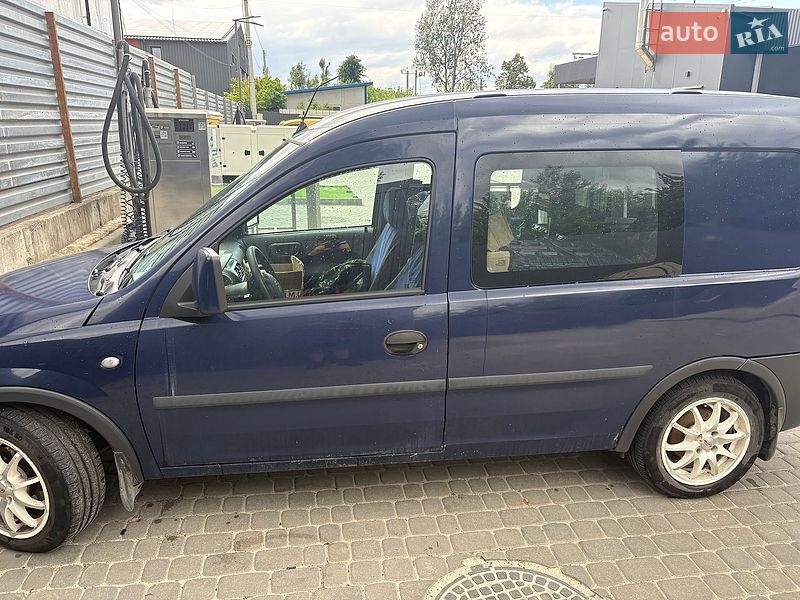 Минивэн Opel Combo 2005 в Львове