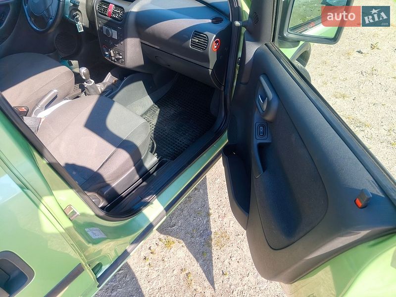 Минивэн Opel Combo 2008 в Львове