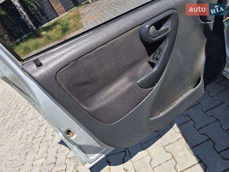 Мінівен Opel Combo 2006 в Чернівцях фото 24 Мінівен Opel Combo 2006 в Чернівцях
