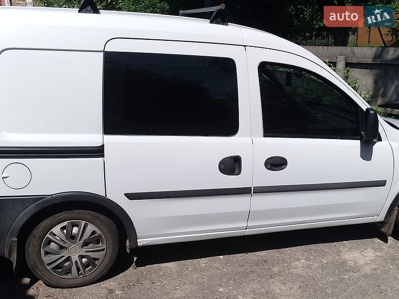 Мінівен Opel Combo 2003 в Глухові