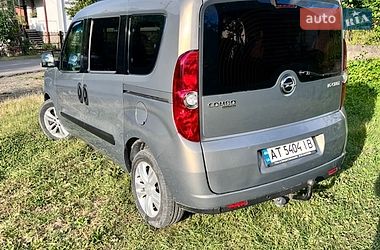 Минивэн Opel Combo 2012 в Надворной