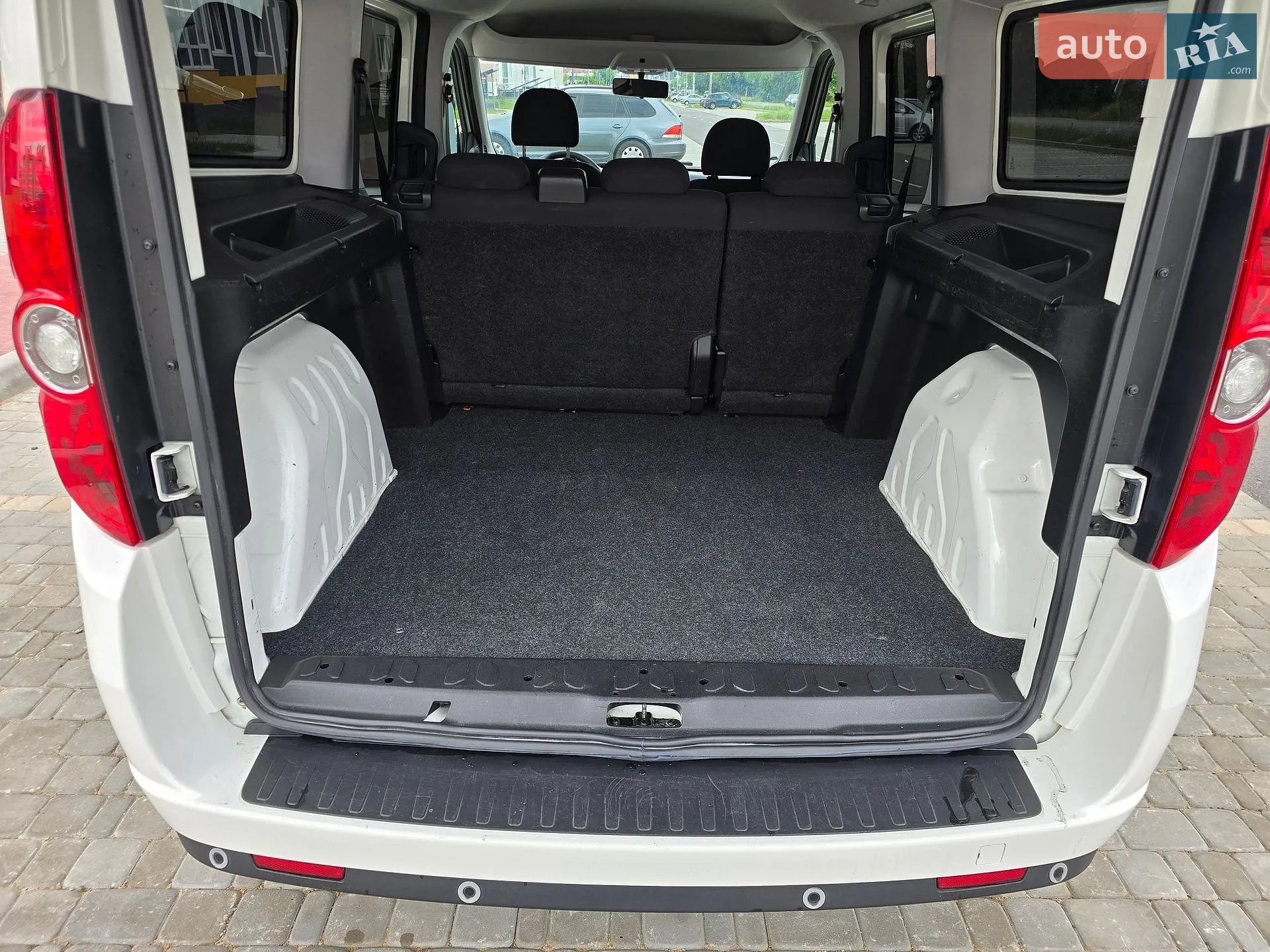 2018 Opel Combo - мініатюра 18