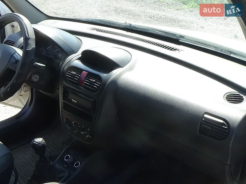 Грузовой фургон Opel Combo 2007 в Запорожье