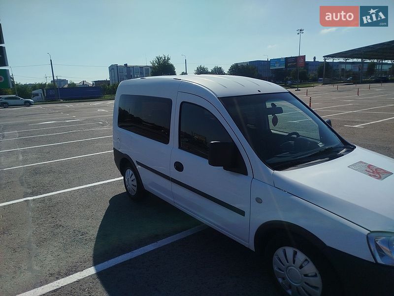 Мінівен Opel Combo 2006 в Рівному фото 6 Мінівен Opel Combo 2006 в Рівному