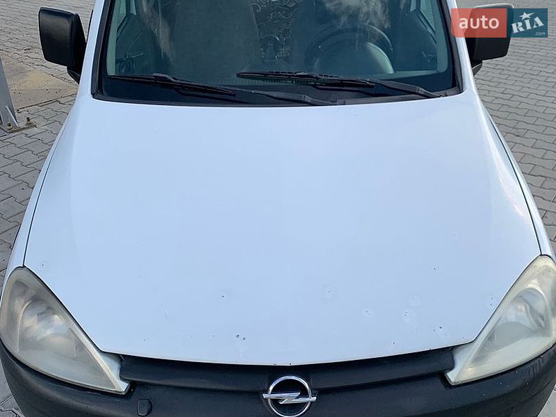 Минивэн Opel Combo 2005 в Вознесенске