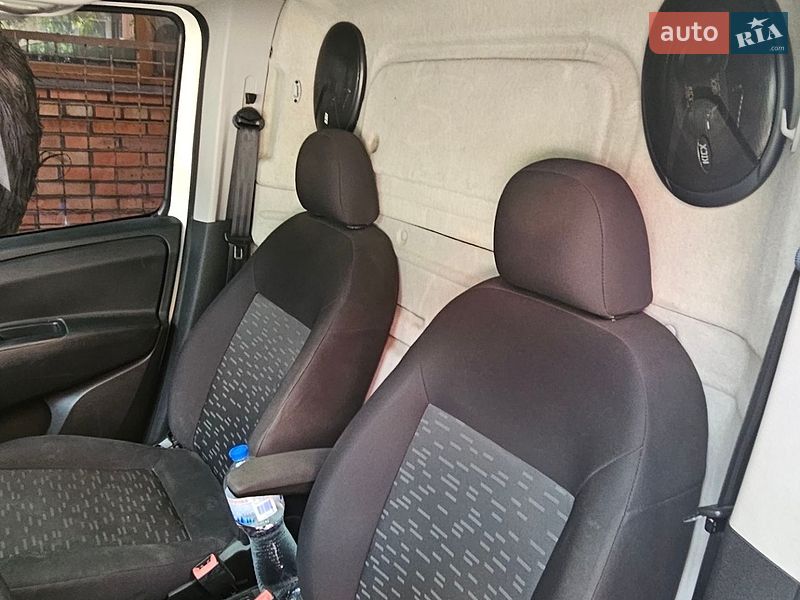 Минивэн Opel Combo 2015 в Никополе