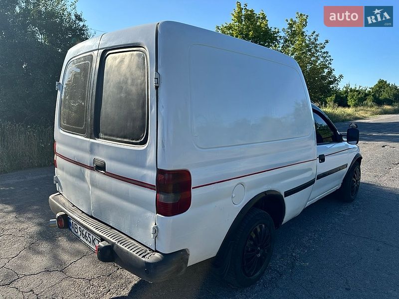 Вантажний фургон Opel Combo 1996 в Тульчині