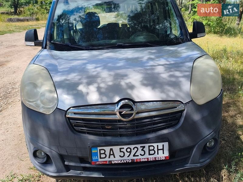 Opel Combo 2016
