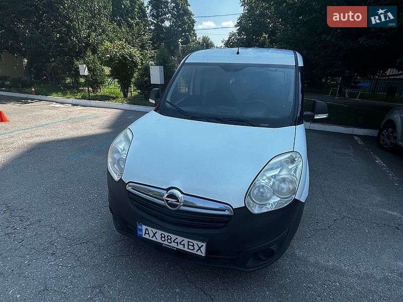 Opel Combo 2015