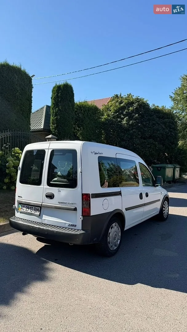 2010 Opel Combo - мініатюра 3
