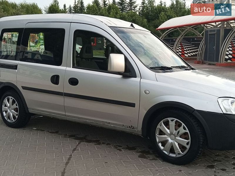 Минивэн Opel Combo 2008 в Тернополе