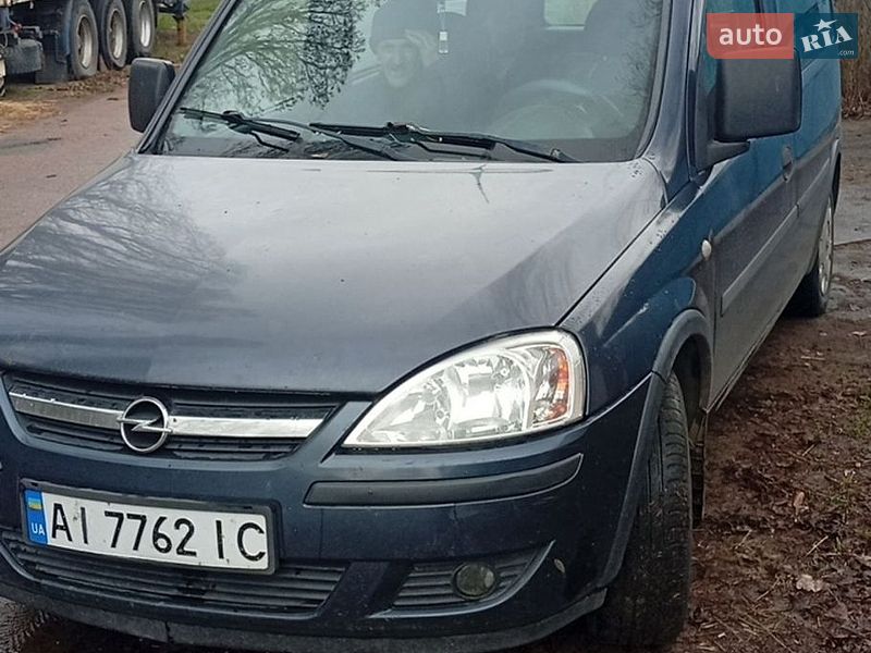 Минивэн Opel Combo 2007 в Бородянке