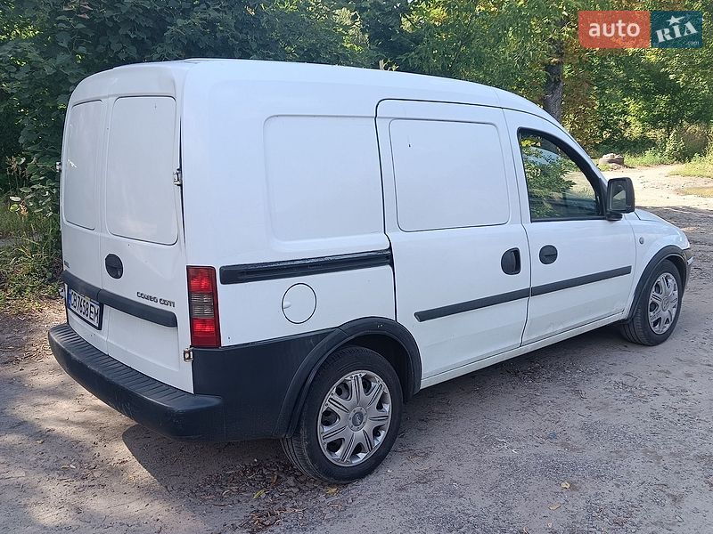 Грузовой фургон Opel Combo 2004 в Чернигове
