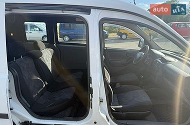 Минивэн Opel Combo 2003 в Ровно